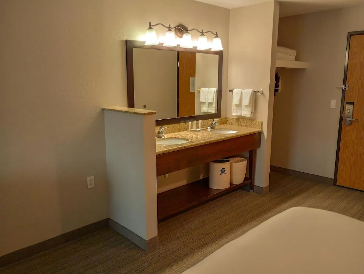 Hotel Country Inn & Suites By Radisson, Portland International Airport, Or