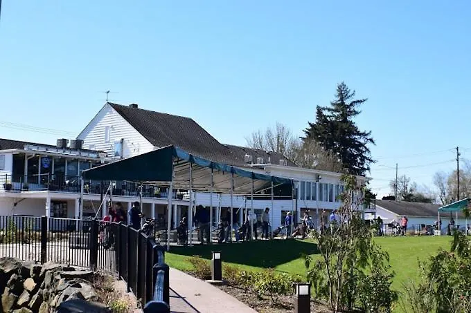Country Inn & Suites By Radisson, Portland International Airport, Or