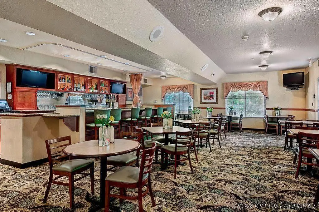 Hotel Country Inn & Suites By Radisson, Portland International Airport, Or
