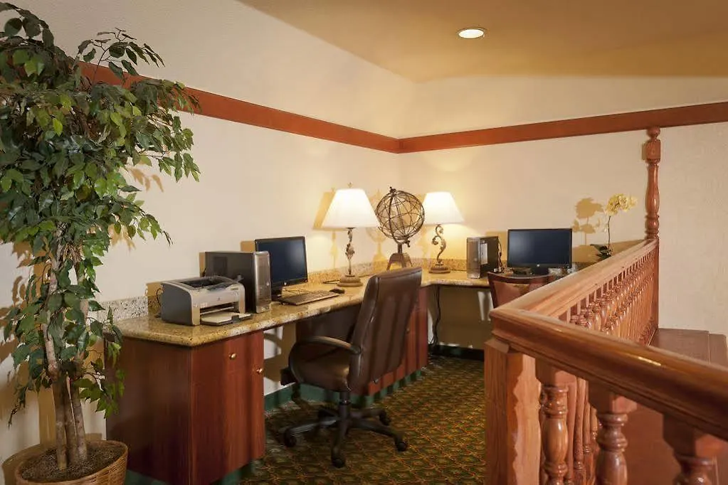 Hotel Country Inn & Suites By Radisson, Portland International Airport, Or