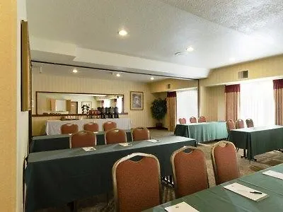 Country Inn & Suites By Radisson, Portland International Airport, Or